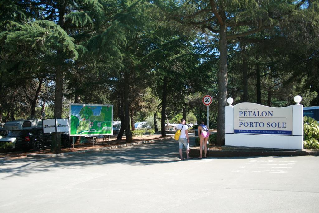 Easyatent Camping Porto Sole Vrsar Bagian luar foto